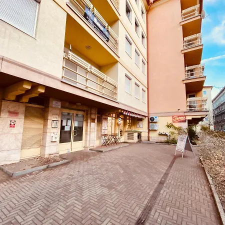 Apartment Bdpst Central *